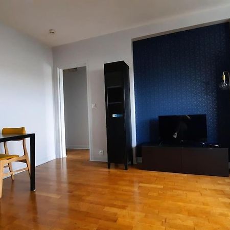 Appartement 2 Pieces Tres Lumineux Ла Гарен-Коломб Екстериор снимка