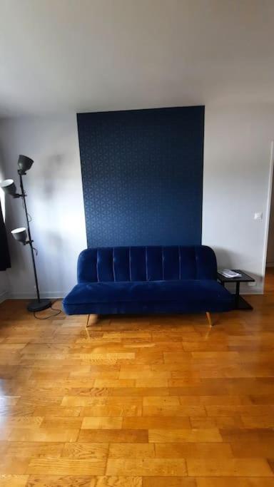 Appartement 2 Pieces Tres Lumineux Ла Гарен-Коломб Екстериор снимка
